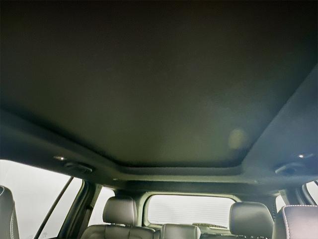 new 2025 Jeep Grand Cherokee car, priced at $45,979