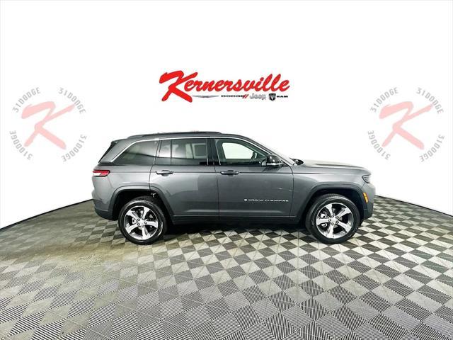new 2025 Jeep Grand Cherokee car, priced at $45,979