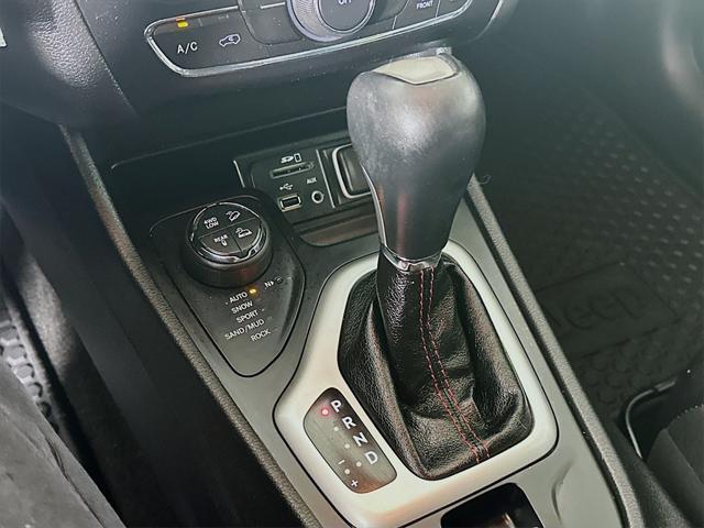 used 2015 Jeep Cherokee car, priced at $9,985