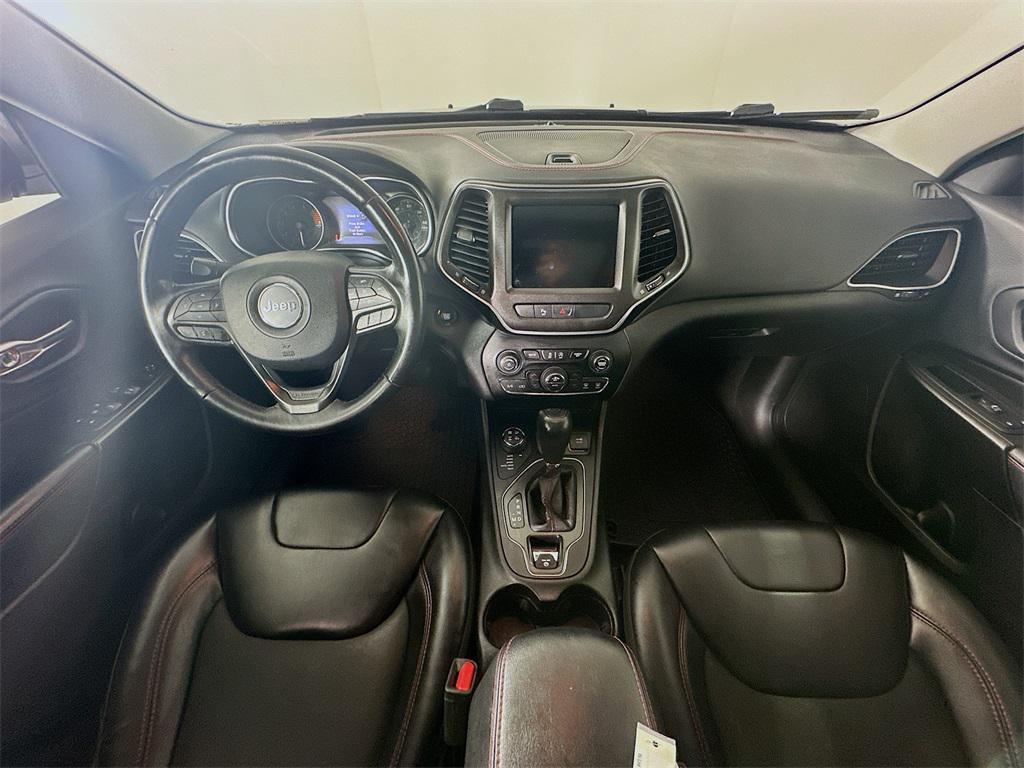 used 2019 Jeep Cherokee car, priced at $18,435