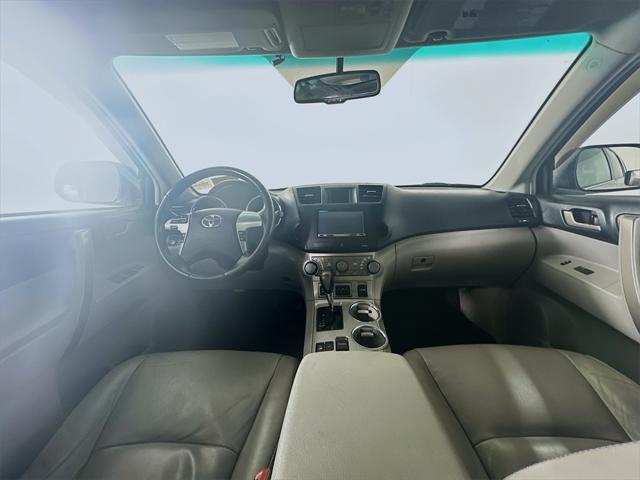 used 2011 Toyota Highlander car, priced at $9,985