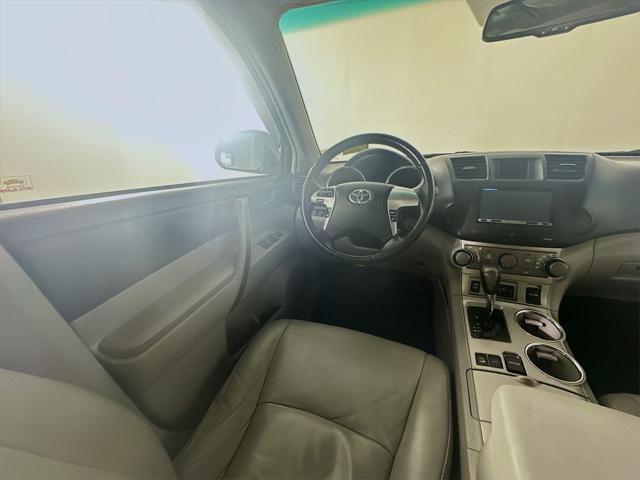 used 2011 Toyota Highlander car, priced at $9,985
