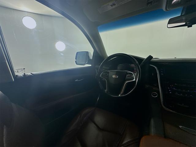 used 2019 Cadillac Escalade ESV car, priced at $29,585