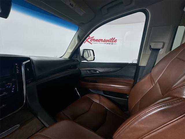 used 2019 Cadillac Escalade ESV car, priced at $29,585
