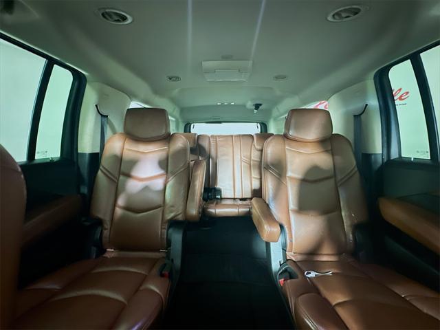 used 2019 Cadillac Escalade ESV car, priced at $29,585