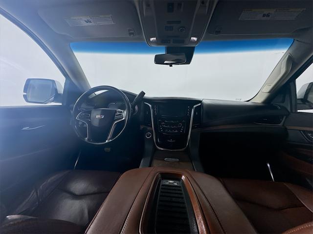 used 2019 Cadillac Escalade ESV car, priced at $29,585