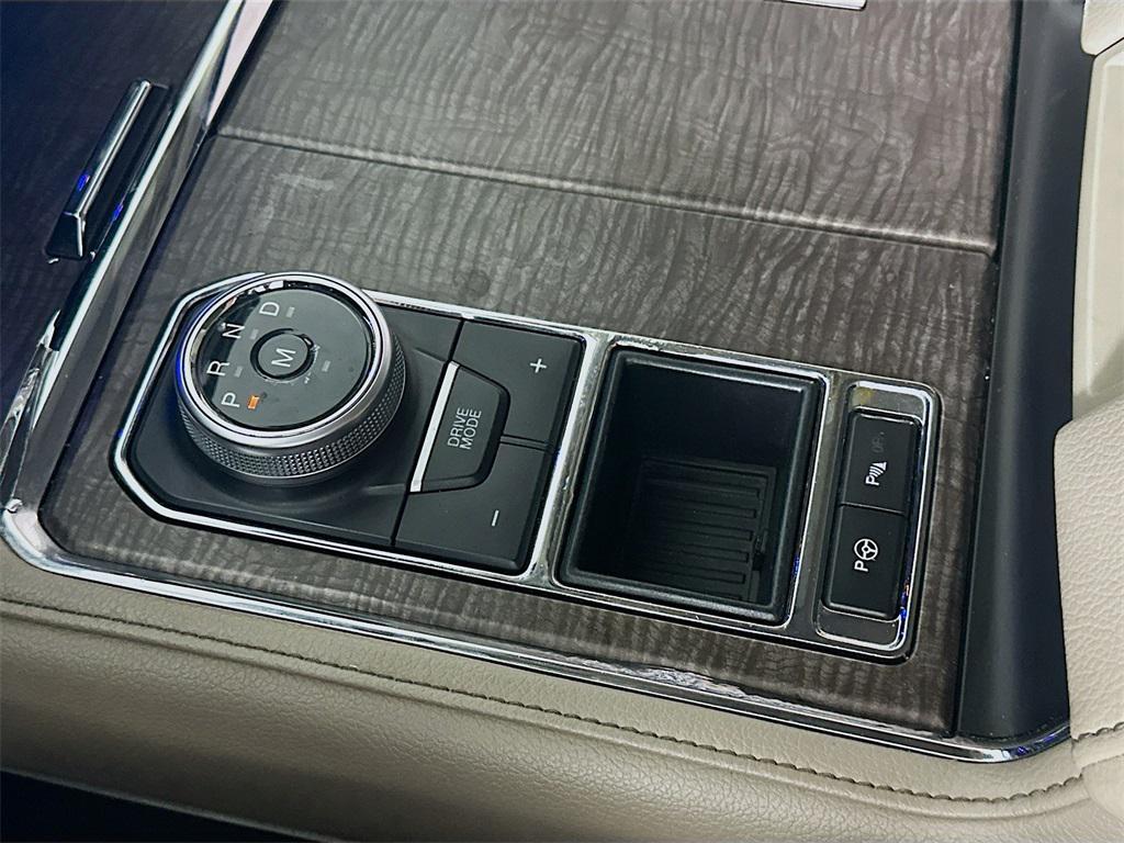used 2019 Ford Expedition car, priced at $28,985
