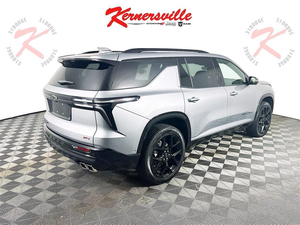 used 2024 Chevrolet Traverse car, priced at $50,535