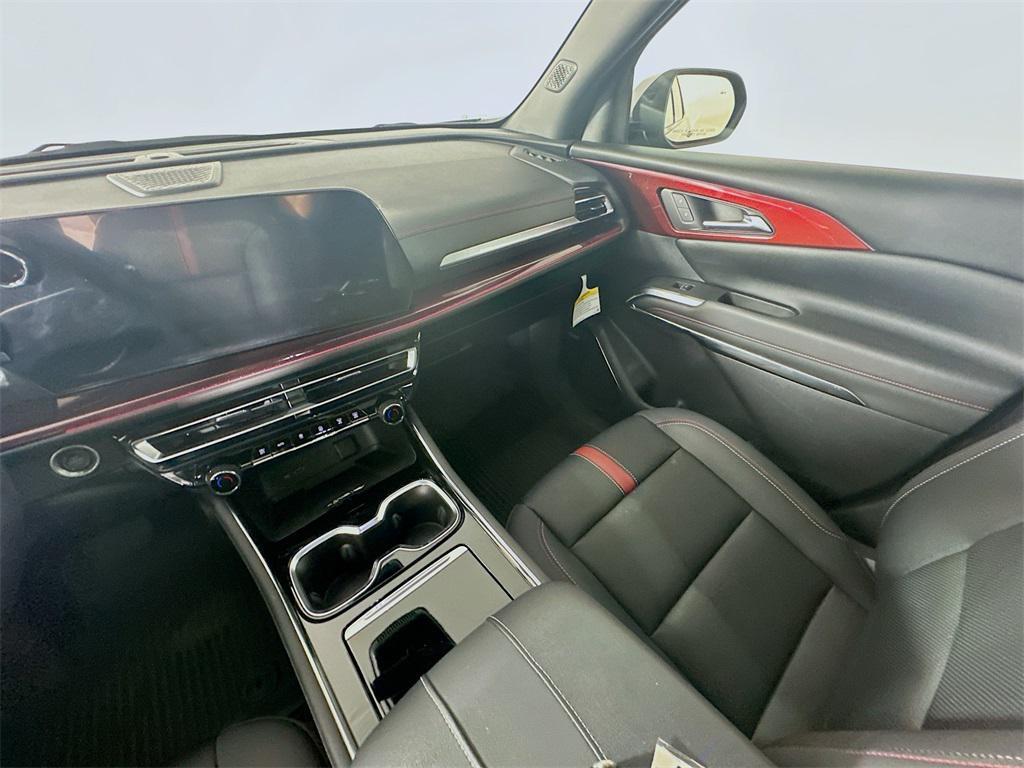 used 2024 Chevrolet Traverse car, priced at $50,535