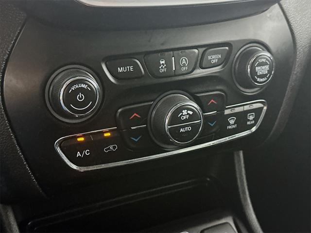 used 2019 Jeep Cherokee car, priced at $16,685