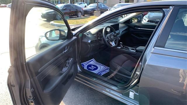 used 2023 Nissan Altima car, priced at $22,990