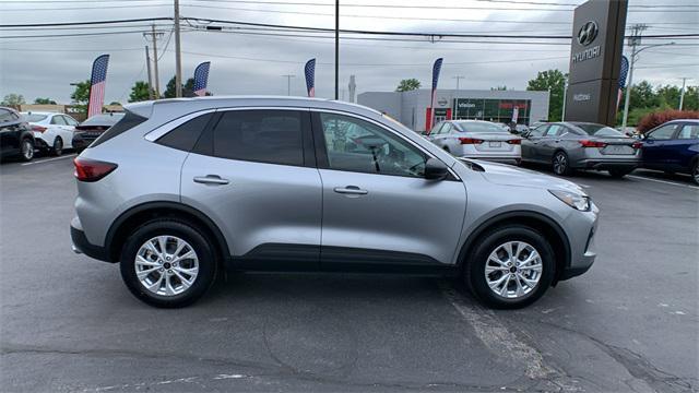 used 2023 Ford Escape car
