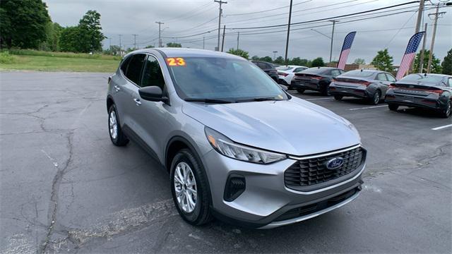 used 2023 Ford Escape car