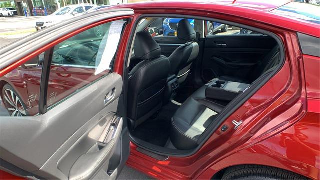 used 2021 Nissan Altima car