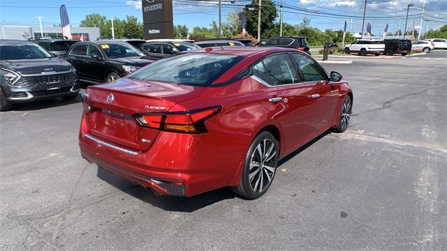 used 2021 Nissan Altima car