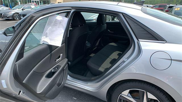 used 2022 Hyundai Elantra car, priced at $19,999