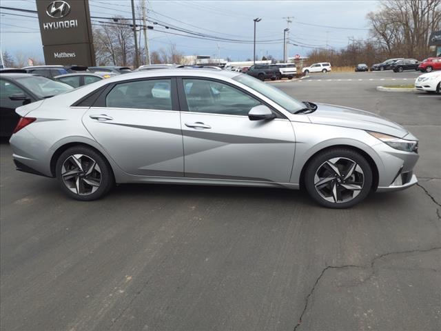 used 2022 Hyundai Elantra car, priced at $20,999