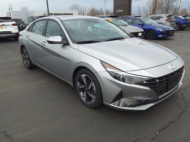used 2022 Hyundai Elantra car, priced at $20,999