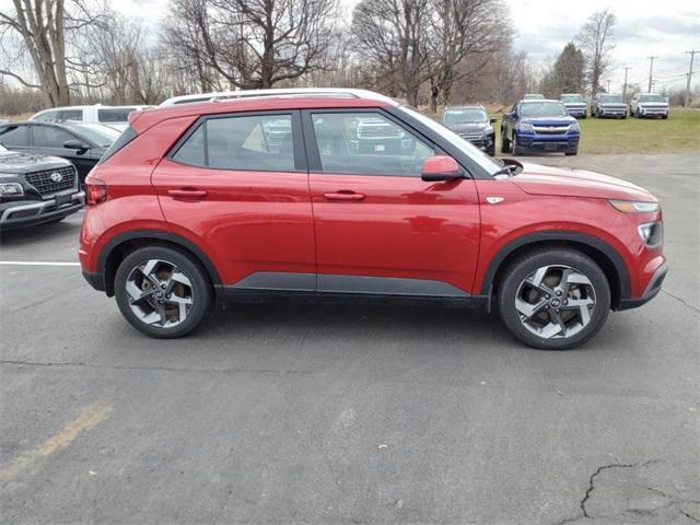 used 2022 Hyundai Venue car, priced at $18,499