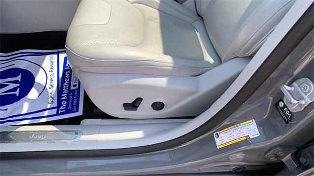 used 2021 Jeep Cherokee car