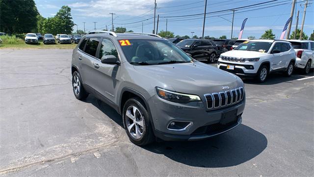 used 2021 Jeep Cherokee car