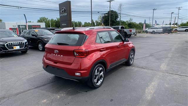 used 2022 Hyundai Venue car, priced at $17,990