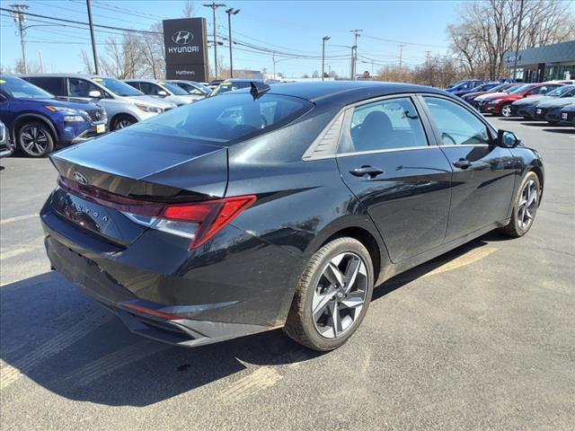 used 2023 Hyundai Elantra car