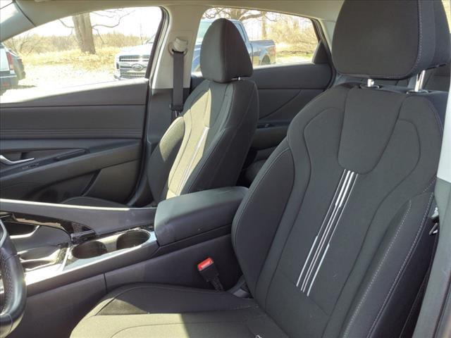 used 2023 Hyundai Elantra car