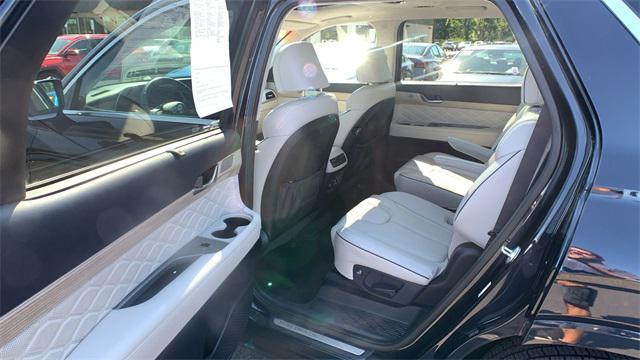 used 2021 Hyundai Palisade car, priced at $29,990