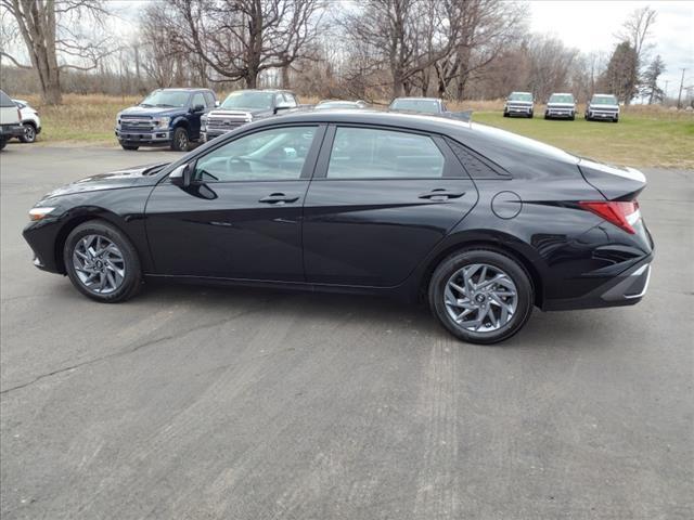 used 2024 Hyundai ELANTRA HEV car, priced at $27,999