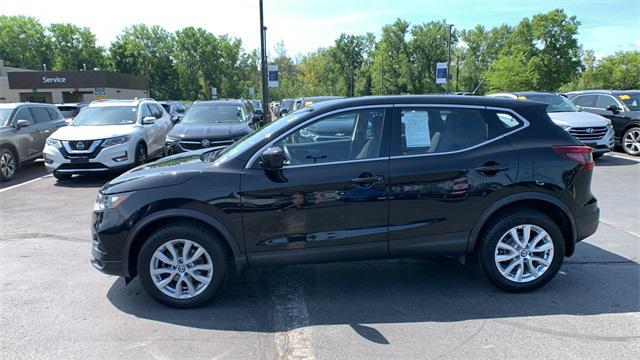used 2020 Nissan Rogue Sport car, priced at $16,490