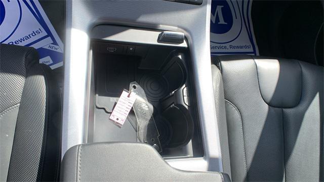 used 2024 Hyundai Palisade car, priced at $45,490