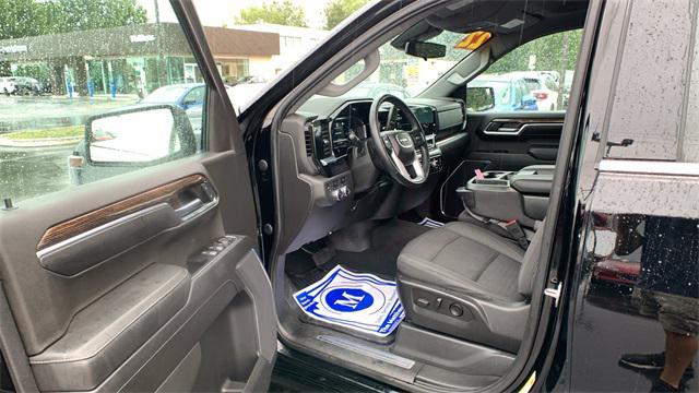 used 2022 GMC Sierra 1500 car, priced at $36,575