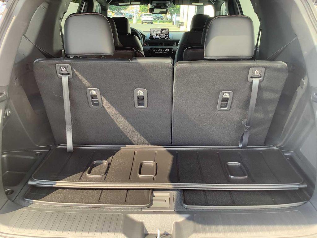 new 2025 Honda Pilot car, priced at $48,895
