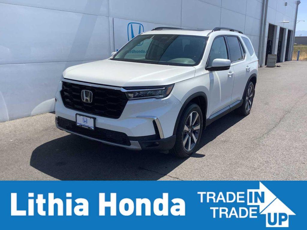 new 2025 Honda Pilot car, priced at $48,908