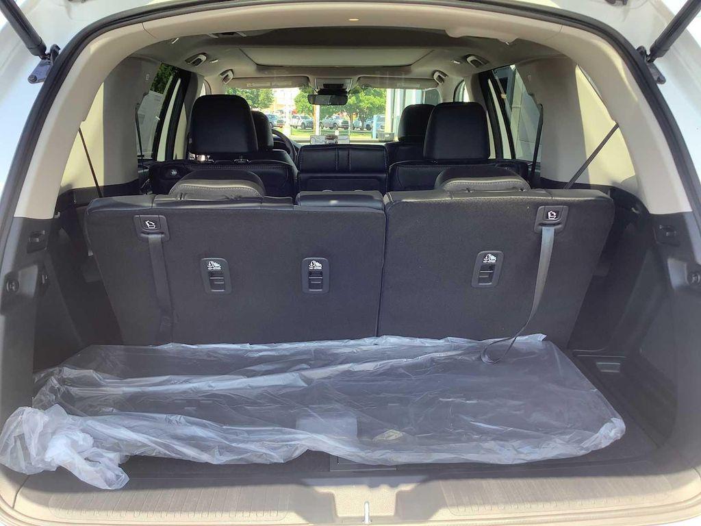 new 2025 Honda Pilot car, priced at $48,908