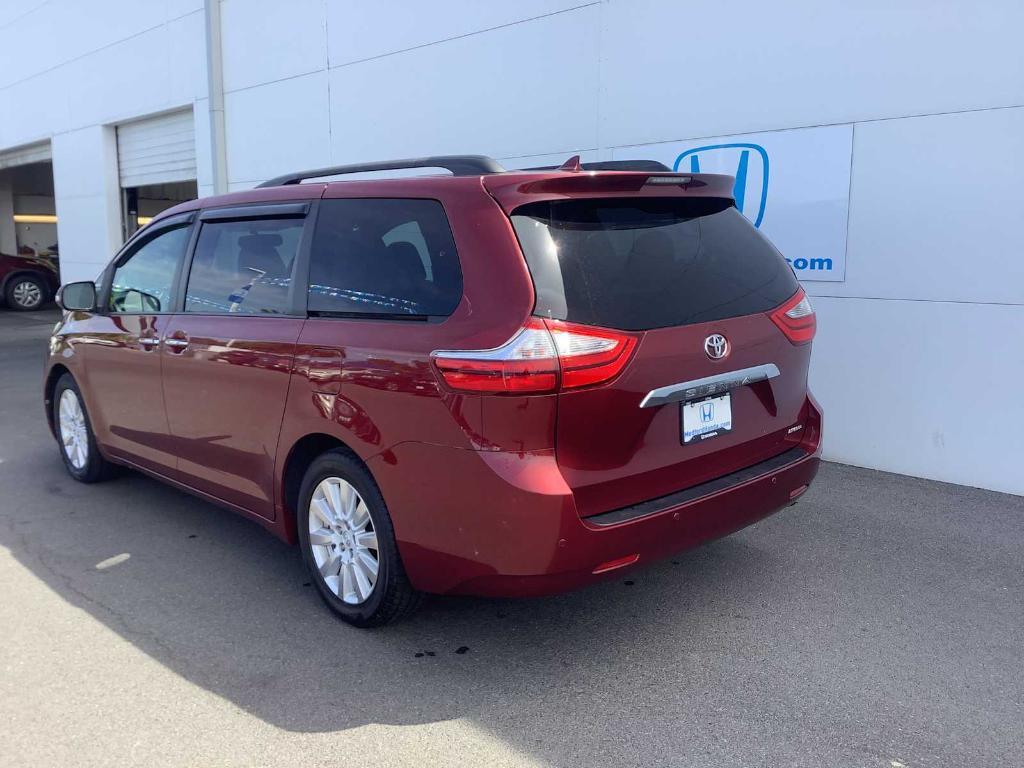 used 2017 Toyota Sienna car, priced at $27,386