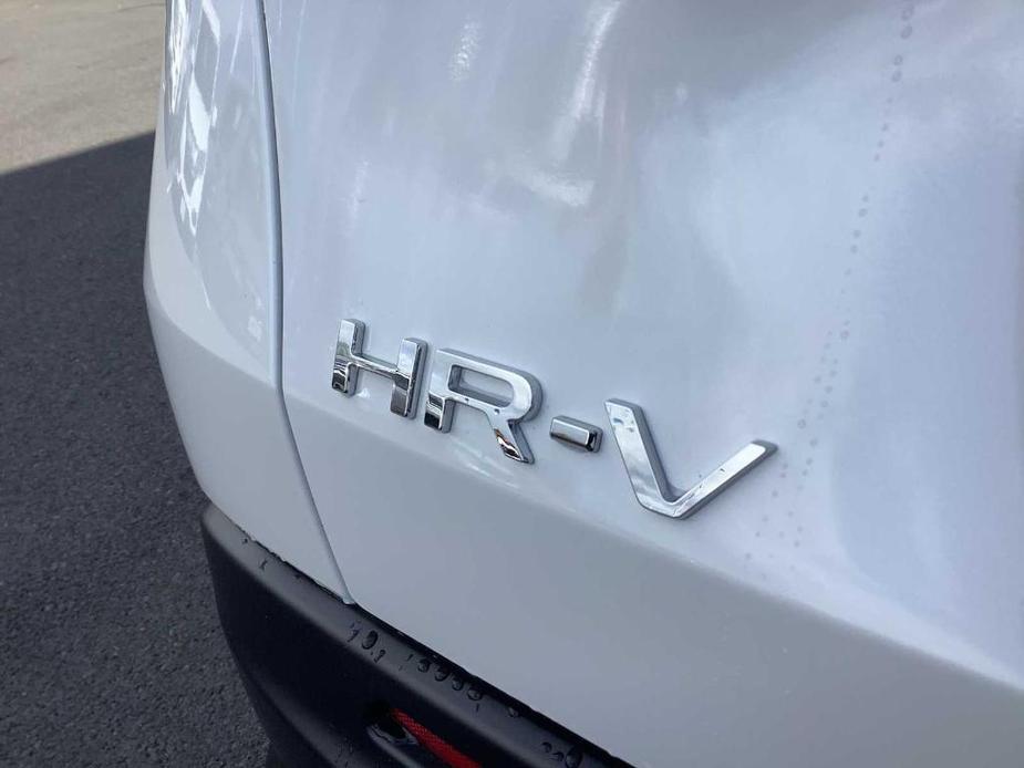 new 2025 Honda HR-V car, priced at $29,385