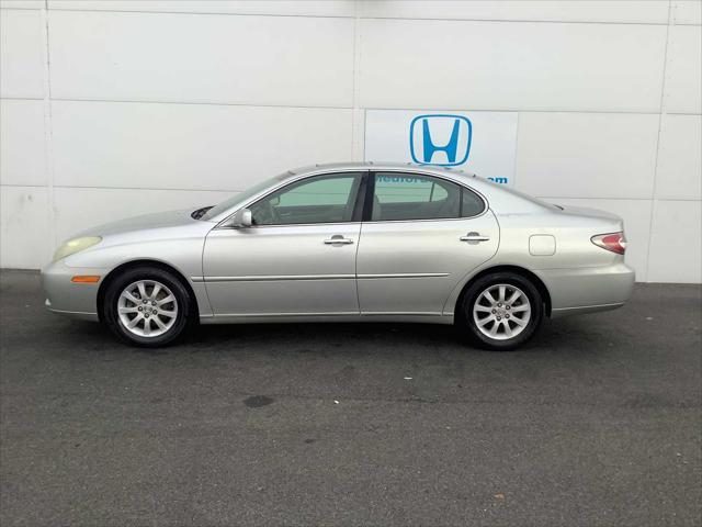 used 2004 Lexus ES 330 car, priced at $8,995