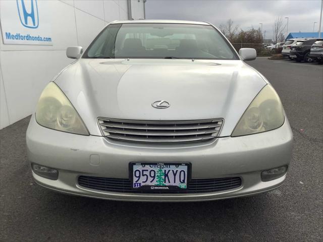 used 2004 Lexus ES 330 car, priced at $8,995