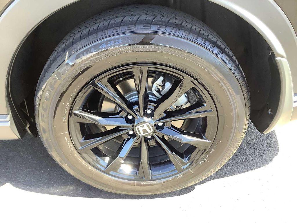 used 2025 Honda CR-V Hybrid car, priced at $36,985