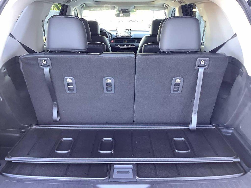 new 2025 Honda Pilot car, priced at $49,050