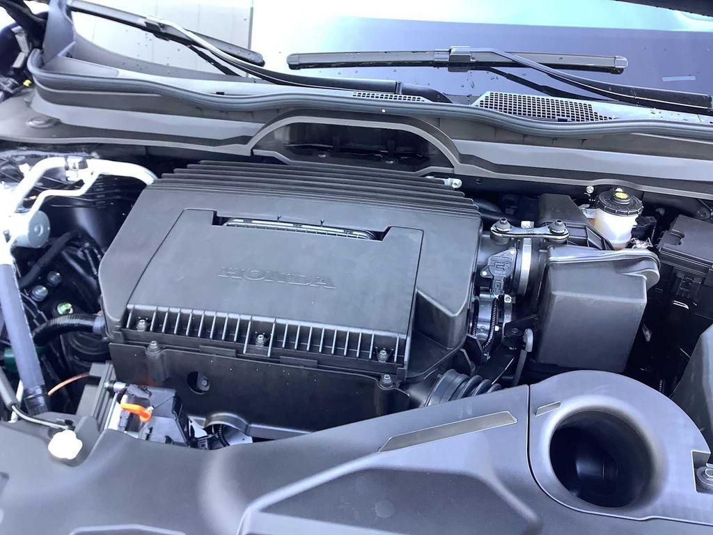 new 2025 Honda Pilot car, priced at $49,050