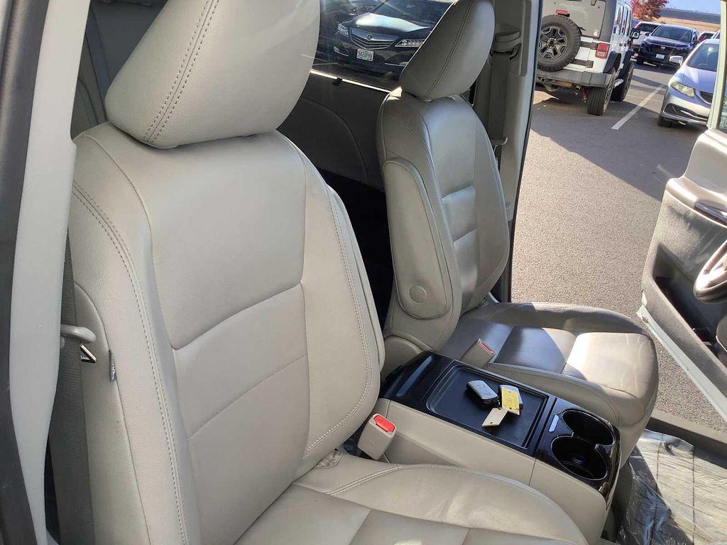 used 2020 Toyota Sienna car, priced at $29,785