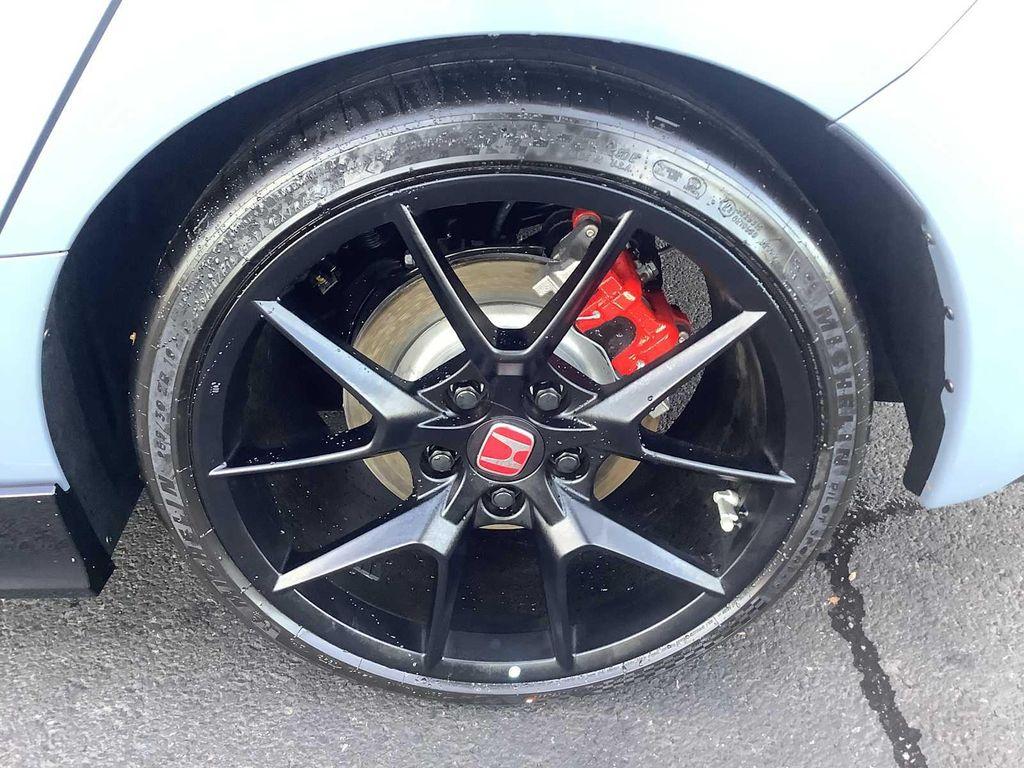 new 2025 Honda Civic Type R car, priced at $52,454