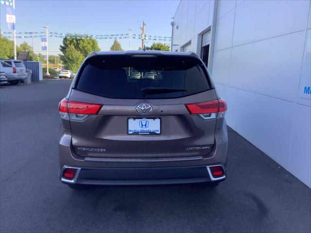 used 2018 Toyota Highlander car, priced at $29,974