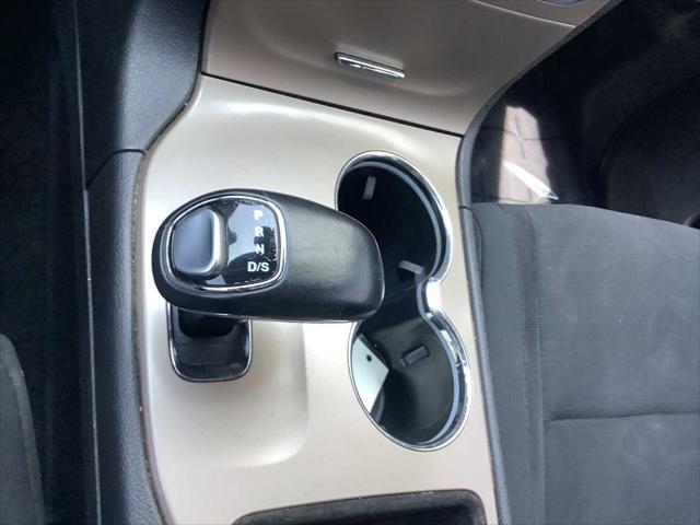 used 2015 Jeep Grand Cherokee car, priced at $12,367