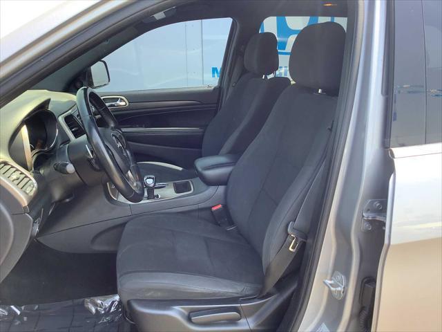 used 2015 Jeep Grand Cherokee car, priced at $12,367
