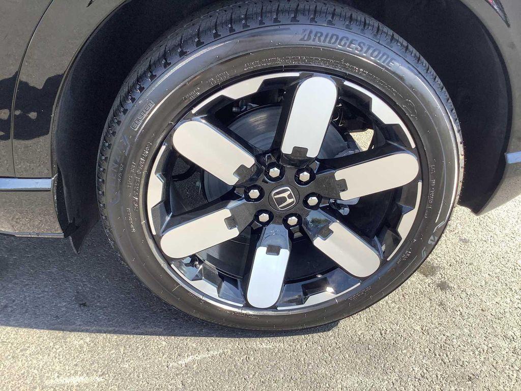 new 2025 Honda Prologue car, priced at $55,030