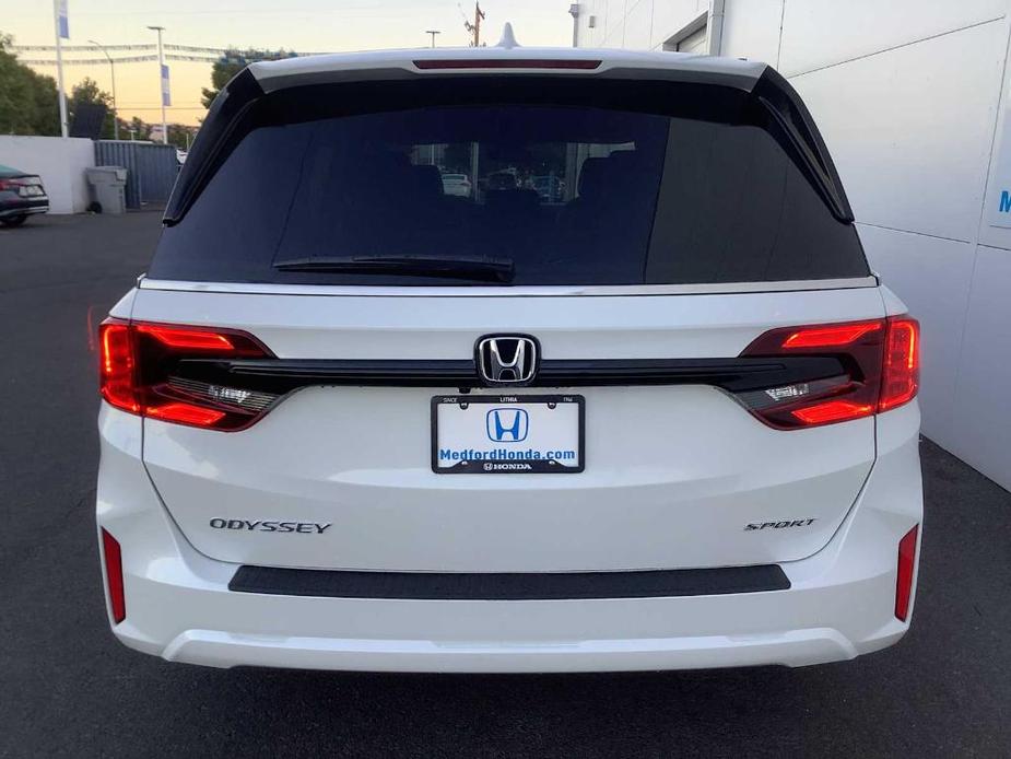 new 2025 Honda Odyssey car, priced at $42,471